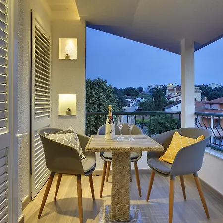 Apartments Zanetti 3 Pula Exterior photo