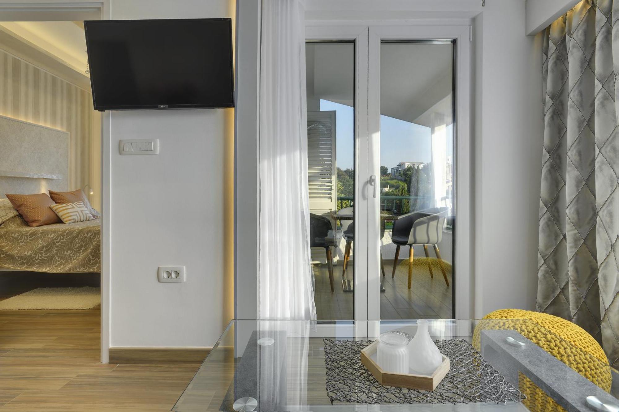 Zanetti 3 Apartment